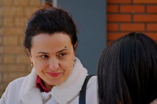 Miłość i nadzieja odc. 329. Bahar, Cavidan