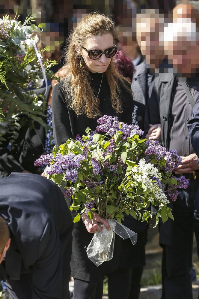 Agata Buzek na pogrzebie