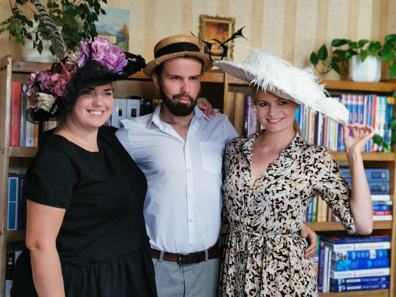Kaliscy bibliotekarze przygotowują wyjątkowe kapelusze!
