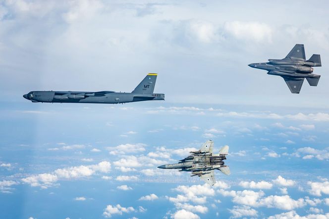 F-35, F-15 i B-52