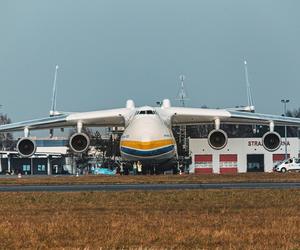 Samolot transportowy An-225 Mrija