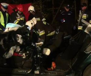 Karolina, Klaudia i Julia roztrzaskały się na drzewie. Młode piłkarki zginęły na miejscu