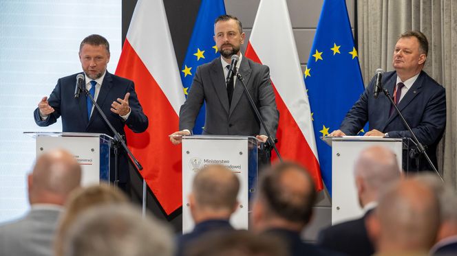 Poradnik Bezpieczeństwa dla każdego Polaka. Co zawiera?