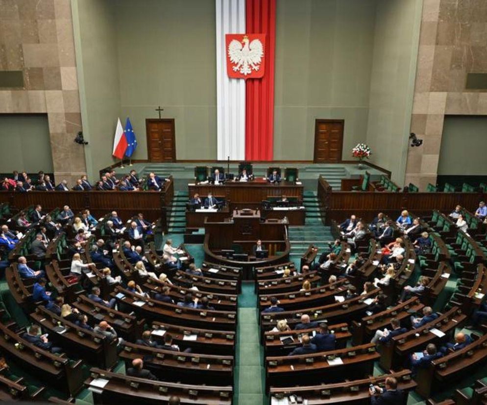 Andrzej Duda rozważa powrót do polityki jako premier. Nie wahałbym się