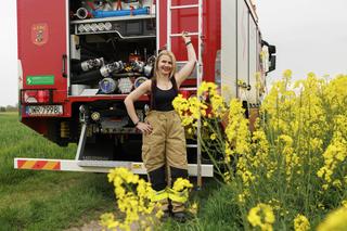 Dba o mieszkańców i gasi pożary. 