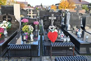 Serce z czerwonych róż na grobie pana Stasia z Ząbek. Mieszkańcy pamiętają o sklepikarzu