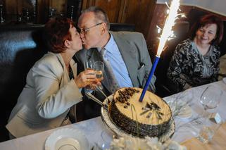 Miłość trafiła nas na cmentarzu