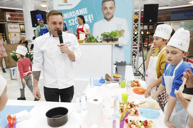 Mateusz Gessler jest wnukiem znanego satyryka i prezentera telewizyjnego!