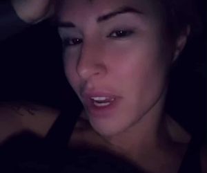 Odmieniona Blanka Lipińska prezentuje trwałą. W nowej fryzurze czuje się świetnie