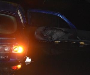 Auto wjechało do Obry