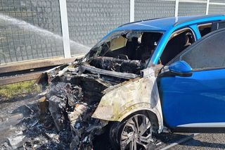 Pożar osobówki na A1