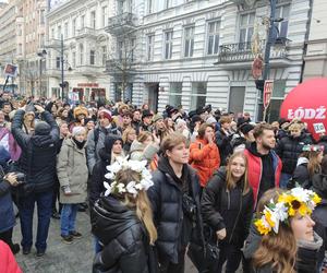 Polonez dla Łodzi. Setki łodzian we wspólnym tańcu [ZDJĘCIA]