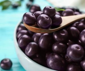 Rozkręcają metabolizm, ale uważaj na gazy i biegunki. Modne jagody łatwo przedawkować