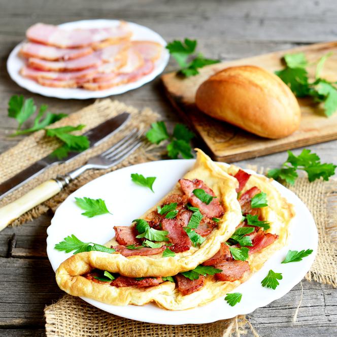 Wytrawny omlet - przepis na śniadanie