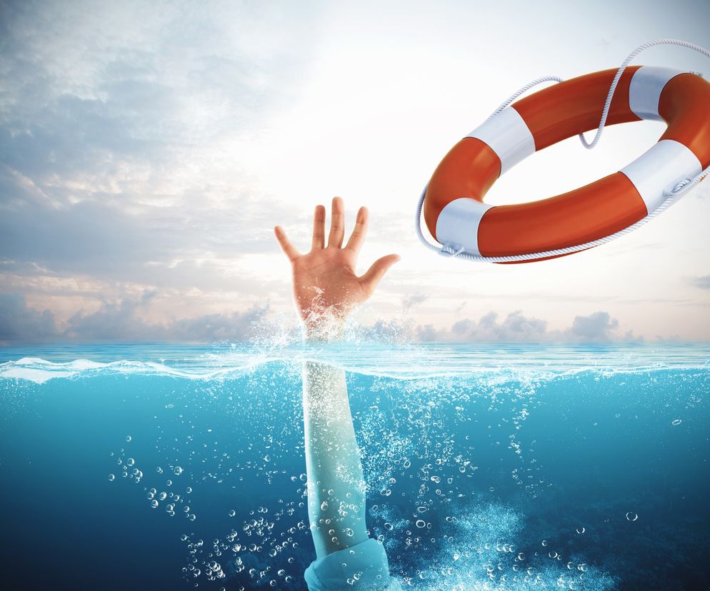 Jak pomóc tonącemu - instrukcja PIERWSZEJ POMOCY