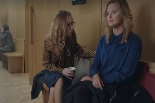 M jak miłość, odcinek 1727. Julia (Marta Chodorowska), Sylwia (Hanna Turnau)