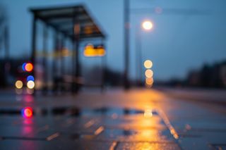 Brutalny atak na nastolatków. Co zaskoczyło strażników miejskich na Grochowskiej?