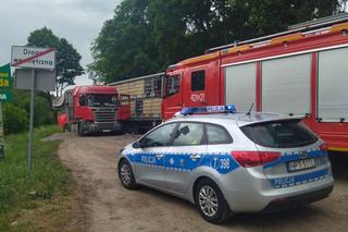 Tragiczny wypadek pod Działdowem.  Zderzyły się dwie ciężarówki. Jedna osoba nie żyje