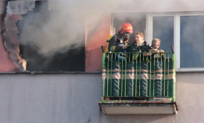 ratowanie staruszki pożar Słupno