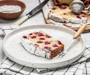 Błyskawiczne, wilgotne ciasto z wiśniami – przepis, który uratuje każdy deserowy kryzys