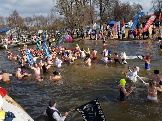X Dadajowy Zlot Morsów w Rukławkach (Plaża Słoneczny Brzeg)