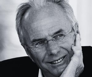 Sven-Goran Eriksson - selekcjoner reprezentacji Anglii w piłce nożnej (zmarł w wieku 76 lat)