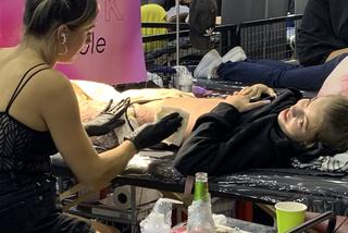 Tattoo Konwent Katowice 2022. Tatuatorzy tworzą piękne tatuaże