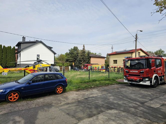 Dramat rodzinny w Piastowie? Córka zaatakowała swoją mamę. Nieoficjalnie: ugodziła ją nożem