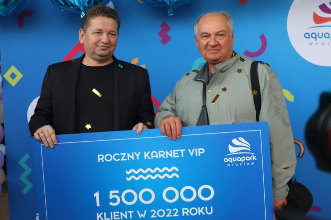 Pan Andrzej półtoramilionowym klientem aquaparku przy Borowskiej