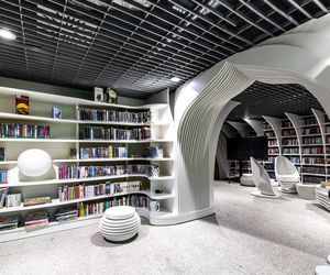 Metroteka – biblioteka na stacji metra M2 Kondratowicza w Warszawie