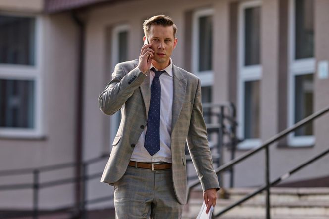 Na Wspólnej odc. 4104. Darek Żbik (Michał Mikołajczak)