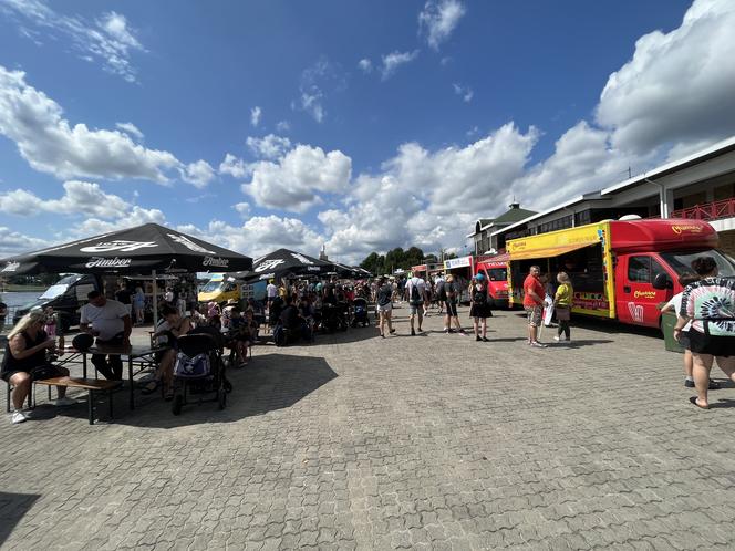 Festiwal Smaków FOOD Trucków w Poznaniu