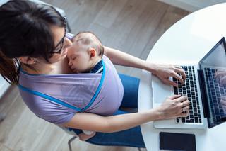 Czy można podjąć pracę w czasie urlopu macierzyńskiego?