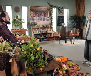 Barwy szczęścia odc. 3219. Borys (Jakub Wieczorek), Romeo (Jacek Tyszkiewicz)