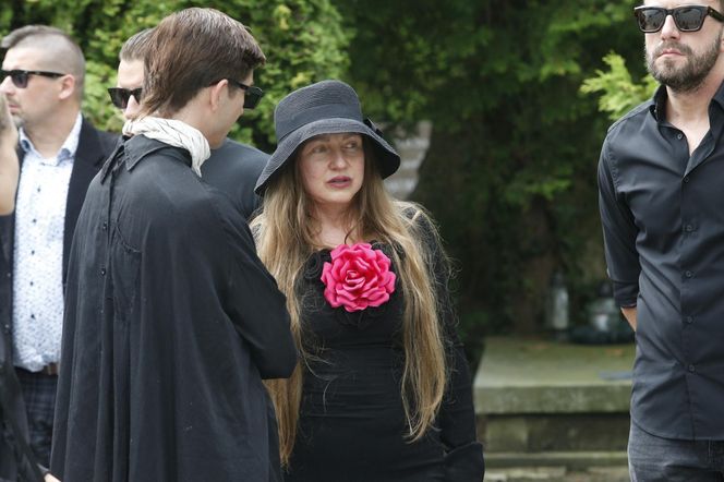 Pogrzeb Joanny Kołaczkowskiej. Tłumy żegnają wybitną artystkę kabaretową