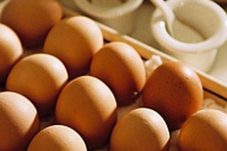 Wielkanocne jajo. Techniki zdobienia jajek na wielkanocny stół