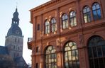 Ryga artystycznym szlakiem. Które muzea warto odwiedzić podczas wizyty w stolicy Łotwy? 