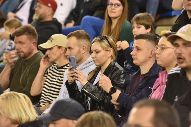 PRES Grupa Deweloperska Toruń - Betard Sparta Wrocław, zdjęcia kibiców i zawodników z Motoareny