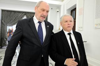 Koleżanka Kaczyńskiego odpowiada ZAŻENOWANEMU Macierewiczowi. Ujawniła brutalną prawdę?!
