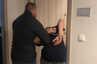 Skatowali i okradli studenta. Policja namierzyła i zatrzymała 3 oprawców