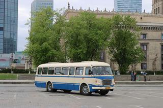 Ogórkiem po Wrocławiu wieczorową porą. Ale old school!