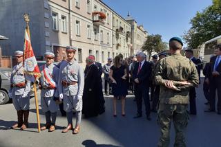 Odsłonięcie tablicy upamiętniającej 100-lecie Cudu nad Wisłą