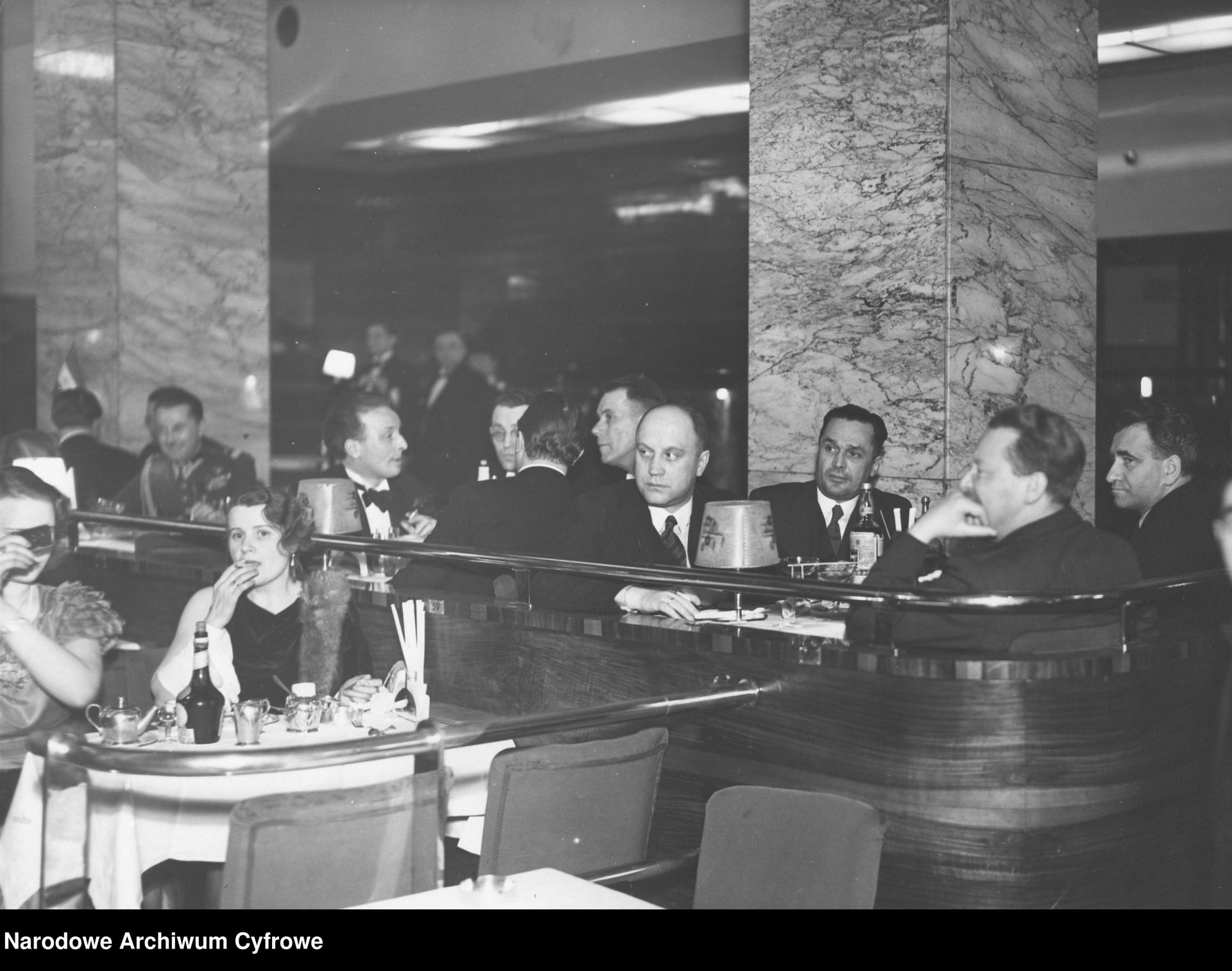 Bal prasy sportowej zorganizowany przez Związek Dziennikarzy Sportowych RP w lokalu Adria w Warszawie