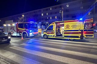 Dramat w Śródmieściu. Pieszy wpadł pod tramwaj