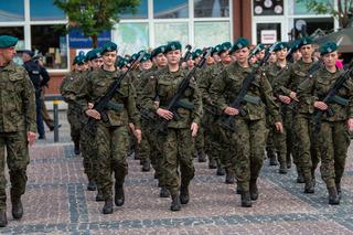 Kobiety w Wojsku Polskim. Polki chętnie odbywają dobrowolną zasadniczą służbę wojskową