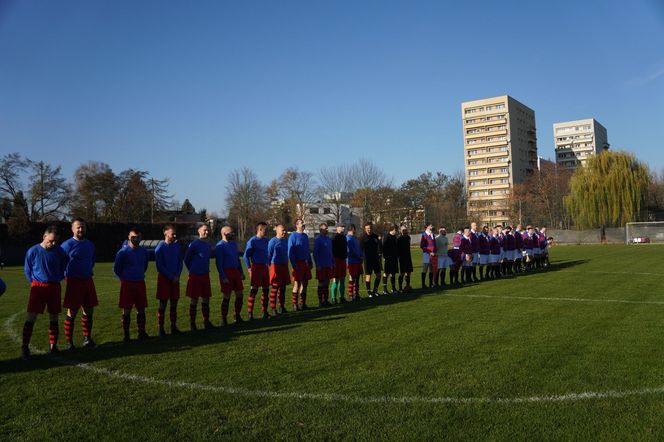 Retro mecz pod Wawelem. Wisła Kraków po 100 latach pokonała Pogoń Lwów