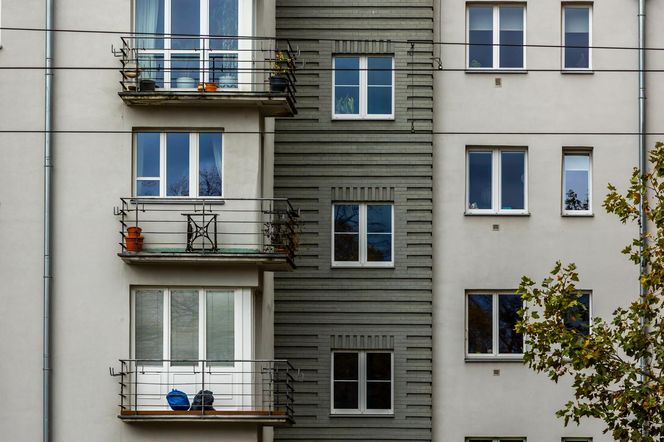 Blok przy ul. Słonecznej 50 w Warszawie