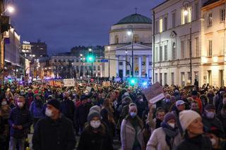 Ani jednej więcej. Protest w Warszawie sobota 6 listopada [ZDJĘCIA]