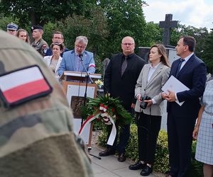 Odsłonięcie tablicy pamięci Ireny Szydłowskiej