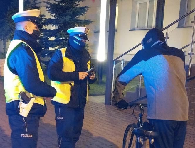 Łomża: jeden dzień i 70 wykroczeń po akcji pieszy. Mocny apel łomżyńskiej policji